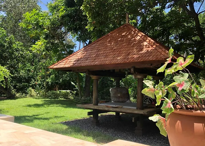 Gasthof Hidden Heaven Rumah Barong 4*